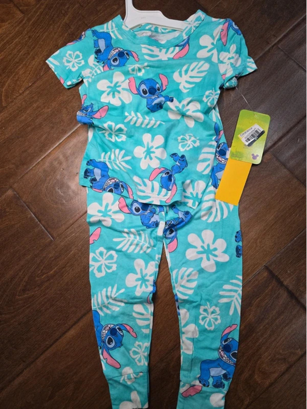 3t brand new disney, stitch pajamas item 329G7